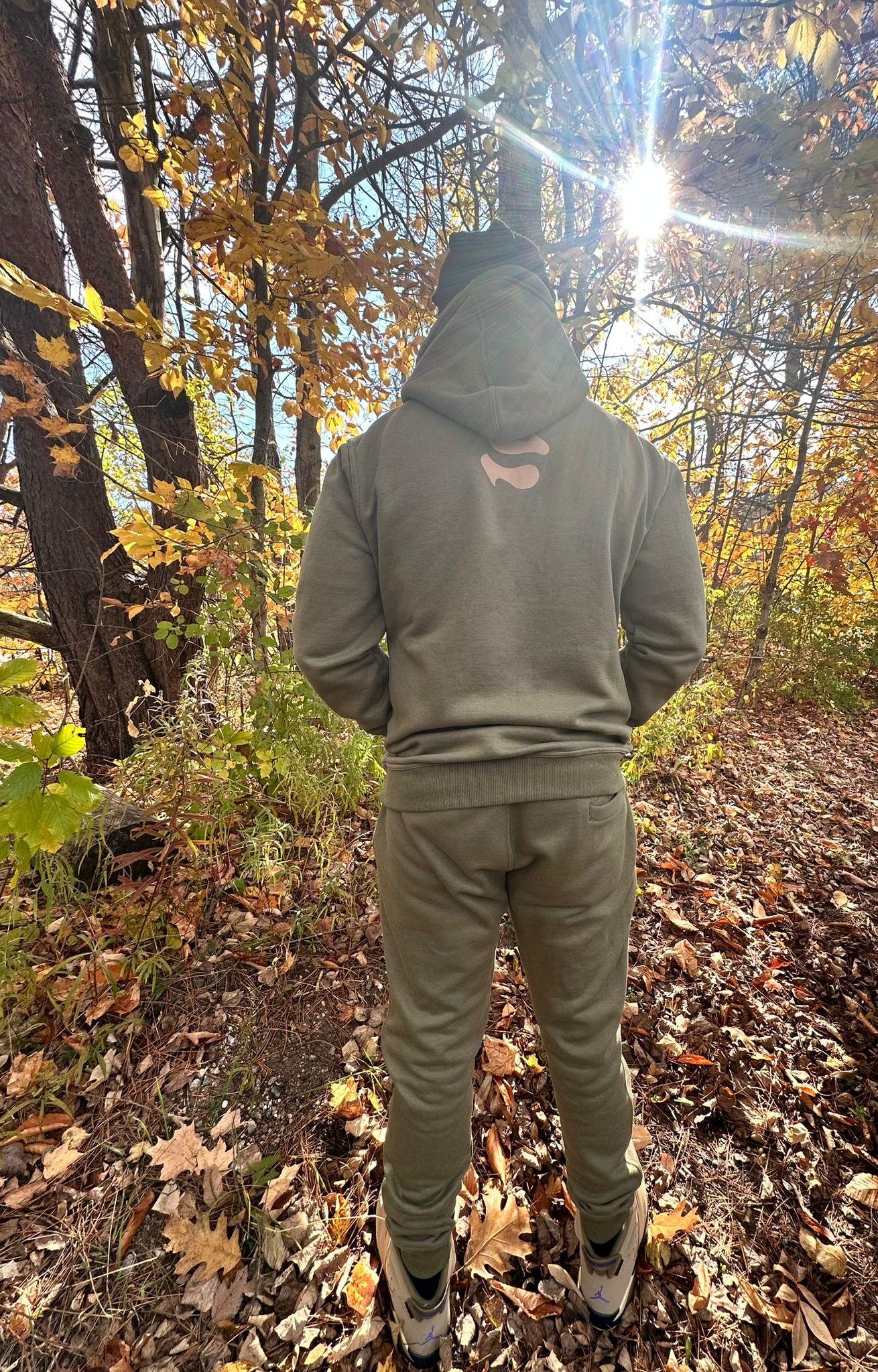 Shadō Green cream Tracksuit.